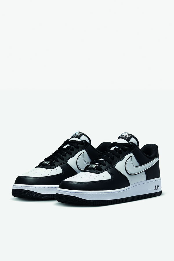 Nike Air Force 1 07 Erkek Spor Ayakkabı SİYAH