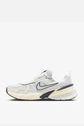 Nike V2K Run Erkek Spor Ayakkabı Beyaz