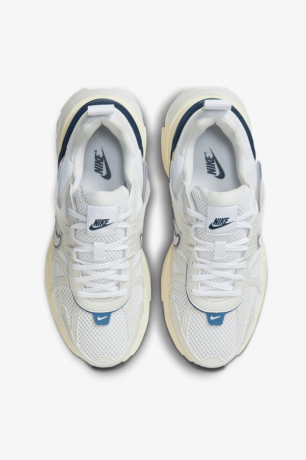 Nike V2K Run Erkek Spor Ayakkabı Beyaz Nike V2K Run Erkek Spor Ayakkabı Beyaz