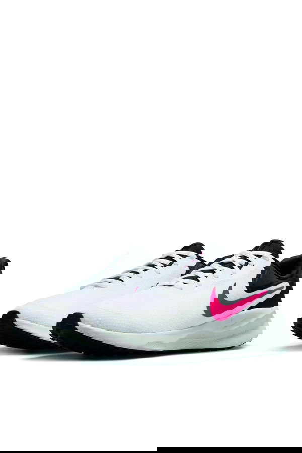Nike Revolution 7 Erkek Spor Ayakkabı Beyaz