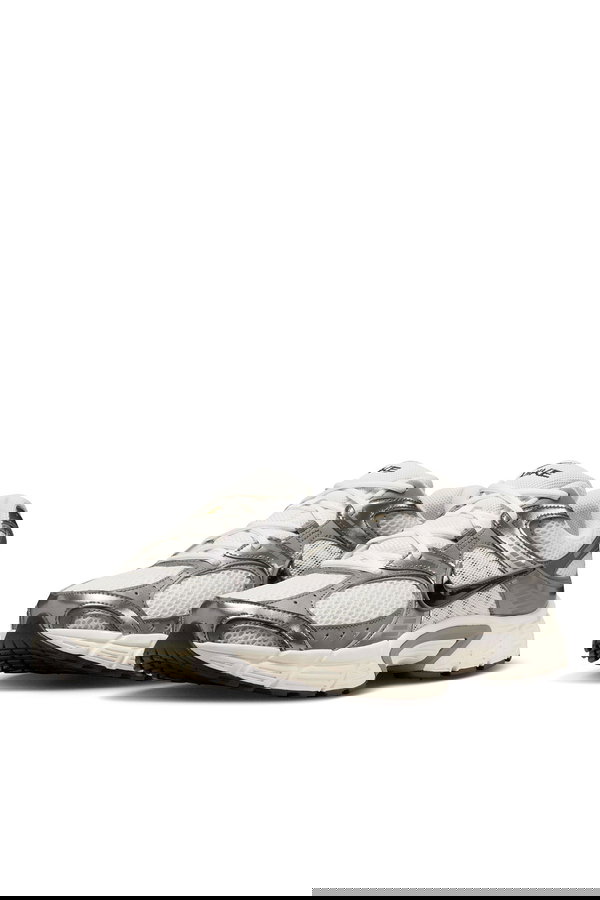 Nike V5 Rnr Erkek Gri Sneaker Ayakkabı GRİBEYAZ