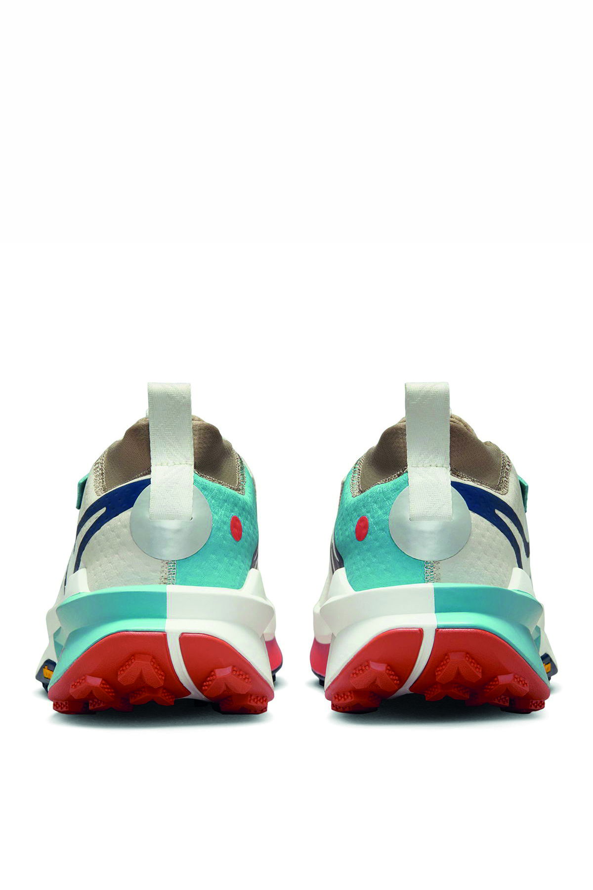 Nike ZoomX Zegama Trail 2 Erkek Spor Ayakkabı Beyaz Nike ZoomX Zegama Trail 2 Erkek Spor Ayakkabı Beyaz