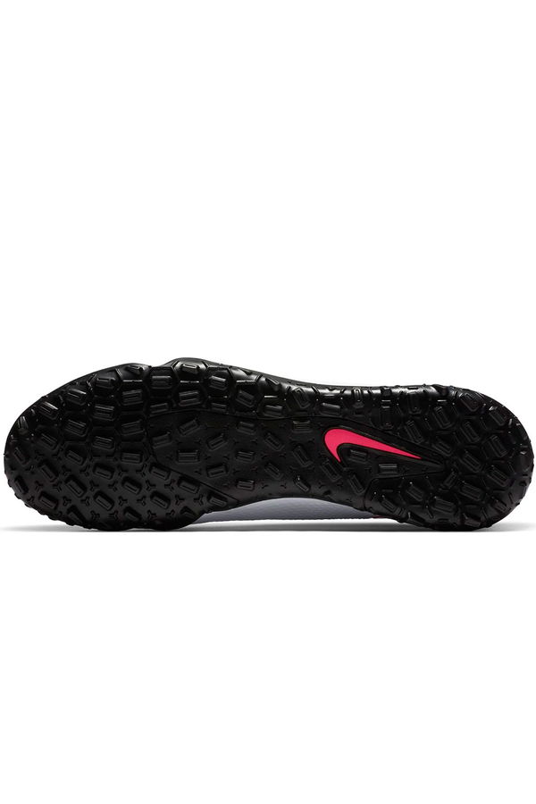 Nike Erkek Halı Saha Ayakkabı Nike Erkek Halı Saha Ayakkabı