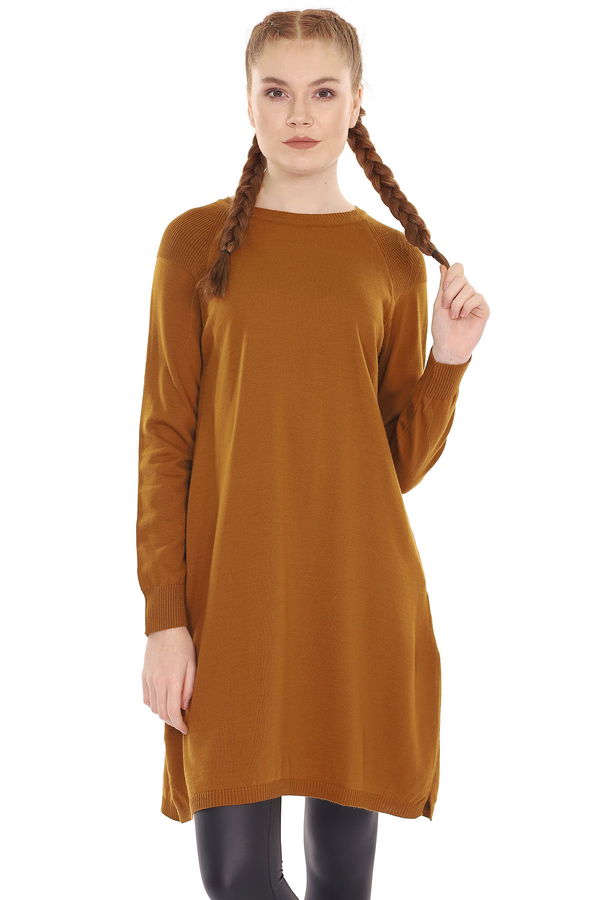Gabria Reglan Kol Yırtmaçlı Tunik Gabria Reglan Kol Yırtmaçlı Tunik