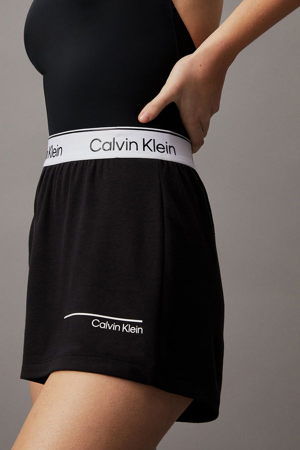 Calvin Klein Kadın Şort SİYAH