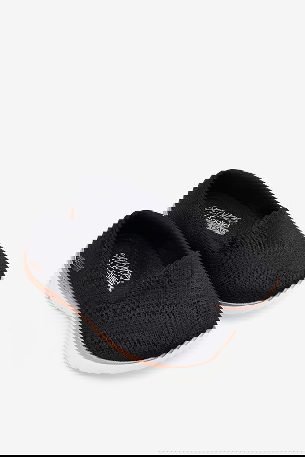 Skechers Summits 896123TK BKRG Kadın Ayakkabı SIYAH