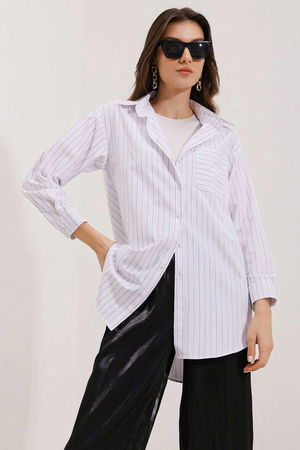 Gabria Tek Cep Arkası Uzun Gömlek Beyaz Gabria Tek Cep Arkası Uzun Gömlek Beyaz