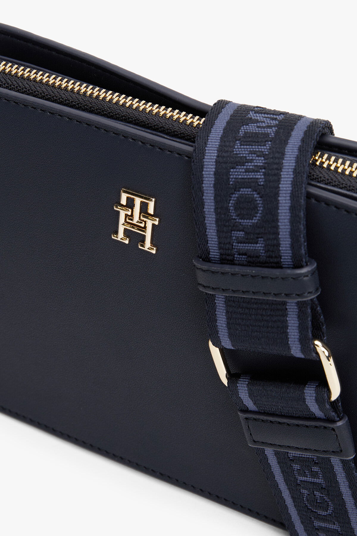 Tommy Hilfiger Kadın Çapraz Çanta LACIVERT