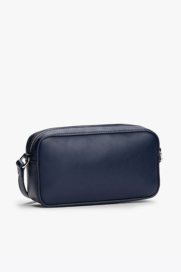 Tommy Hilfiger Kadın Çanta LACIVERT Tommy Hilfiger Kadın Çanta LACIVERT