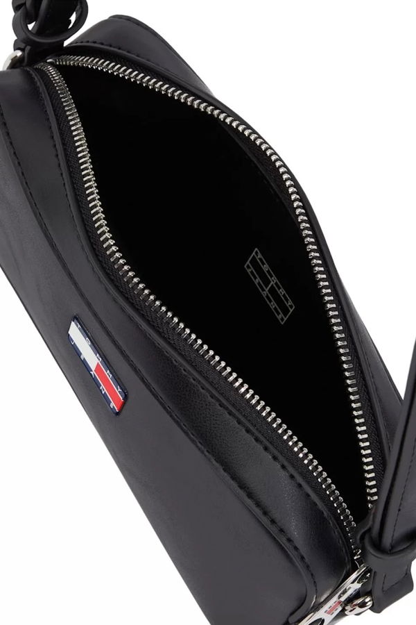Tommy Hilfiger Kadın Çapraz Çanta SIYAH Tommy Hilfiger Kadın Çapraz Çanta SIYAH