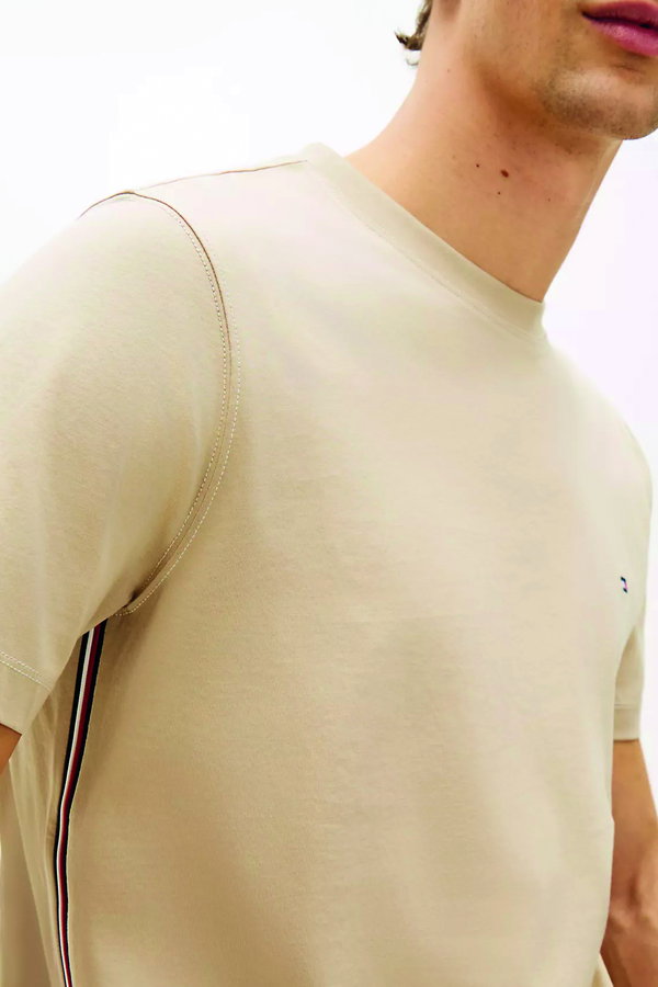 Tommy Hilfiger Erkek Bisiklet Yaka T-shirt BEJ