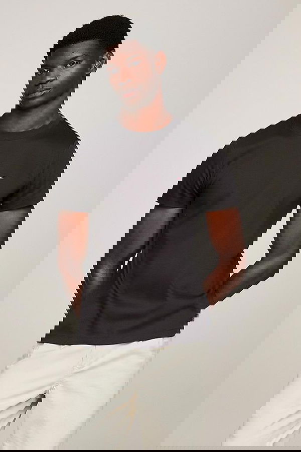 Tommy Hilfiger Erkek T-shirt SIYAH