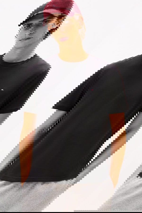 Tommy Hilfiger Erkek T-shirt SIYAH