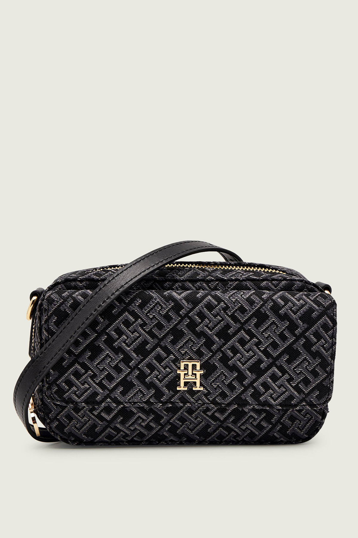 Tommy Hilfiger Kadın Çanta SIYAH