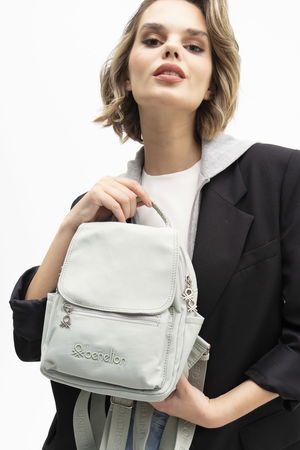 United Colors Of Benetton Kadın Sırt Çantası SU YESILI United Colors Of Benetton Kadın Sırt Çantası SU YESILI