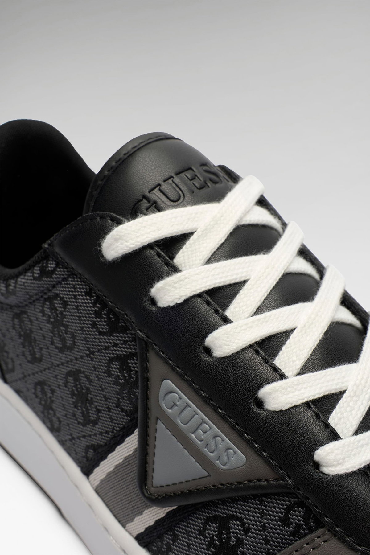 Guess Erkek Spor Ayakkabı SIYAH