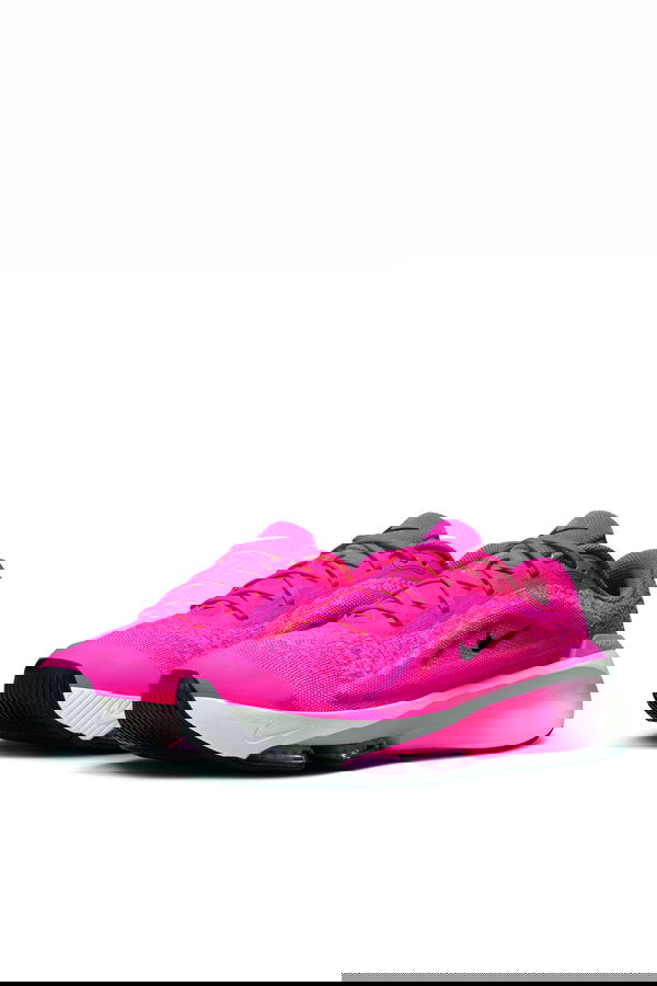 Nike Versair Kadın Spor Ayakkabı PEMBE Nike Versair Kadın Spor Ayakkabı PEMBE