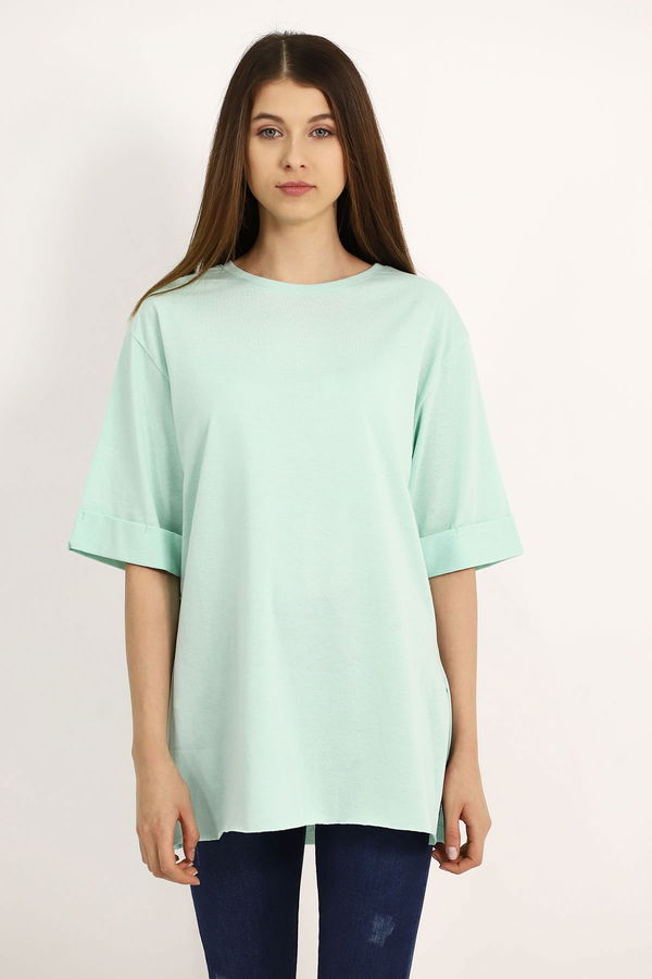 Yetim Kol Yan Yırtmaçlı T-shirt MINT Yetim Kol Yan Yırtmaçlı T-shirt MINT